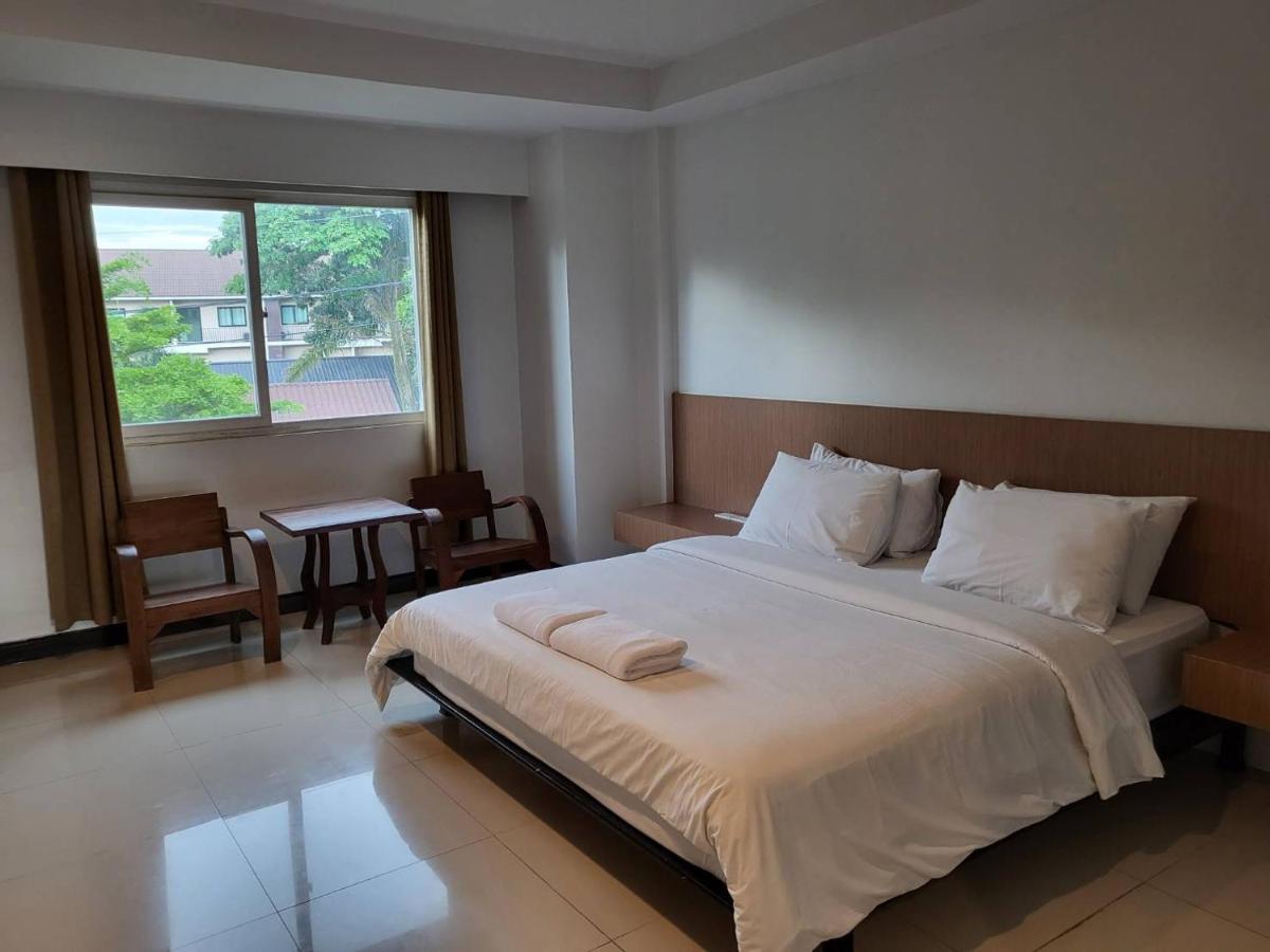 Hotel The Square Rayong Extérieur photo