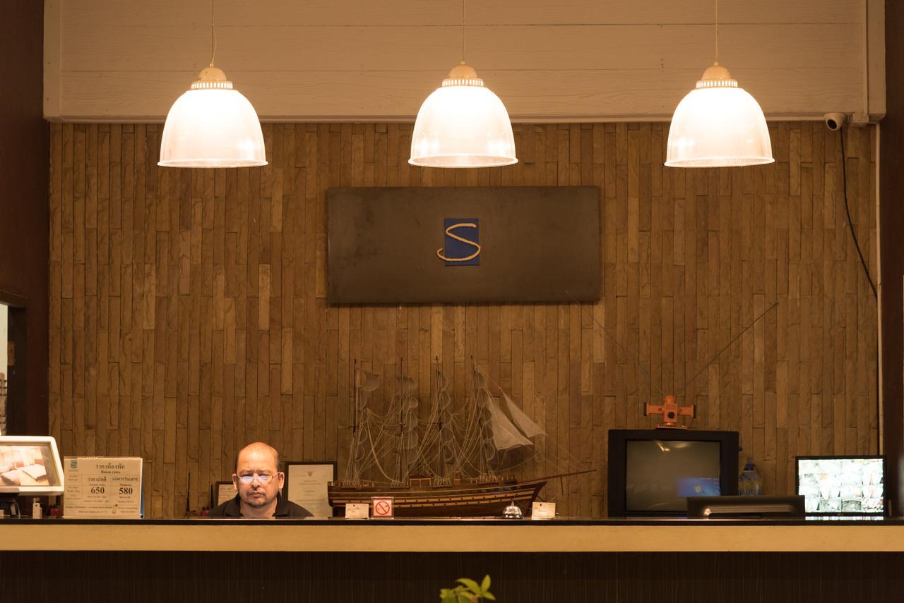 Hotel The Square Rayong Extérieur photo