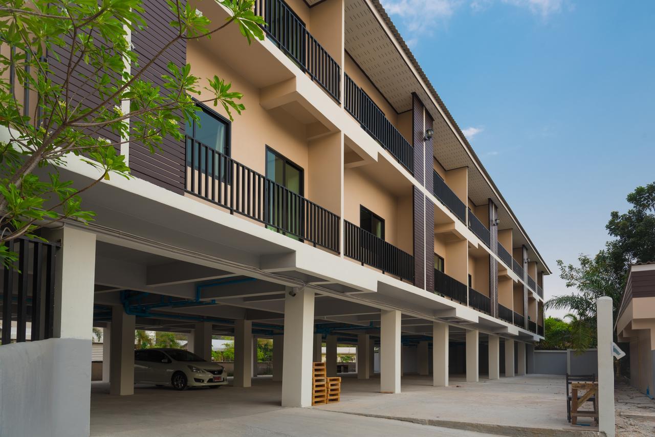 Hotel The Square Rayong Extérieur photo